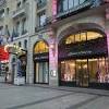 Hotels, restaurants, monuments, museums, shops, night clubs, theaters. Https Encrypted Tbn0 Gstatic Com Images Q Tbn And9gcq2kzcjoglp3acgpvzwznsnf07tyndobckgrorcg2e0 Ywrpdbb Usqp Cau