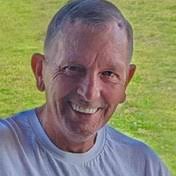 Vineyard Family Obituaries