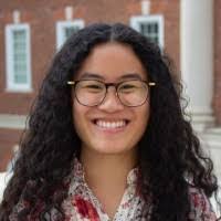 Evelyn Davidson's Instagram, Twitter & Facebook