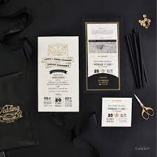Ein bisschen rock und etwas roll: Wedding Card Ideas Id On Instagram Black Rock And Roll Wedding Invitation With A Touch Of Gold Color And Leather En Hochzeitseinladung Hochzeitskarten Ideen