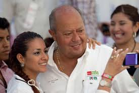 Tanto josé carlos como paulina se han visto involucrado en escándalos por el. Mansiones Y Lujos Asi Es La Vida Del Rey Petrolero Deschamps Mexico