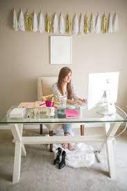 15 Things Every Single Fashion Blogger Has On Her Desk Home Office Design Feminine Office Decor Home Office Decor