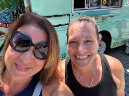 Volunteers clean historic Lynd school