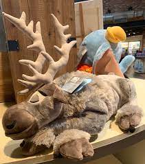 Sven Plush Sleeping Dream Friend Frozen 18 Brand New With Tags Disney Theme Parks Authentic Disney Decor Disney Souvenirs Cute Disney