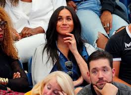 There are no mixed race people. Meghan S Dog Tag Initial Pendant Is The Coolest Present For A New Mum