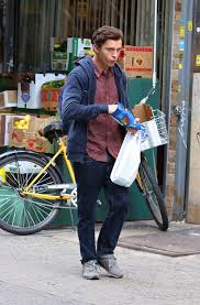 Pin By Kamii612 On Bop Tom Holland Peter Parker Tom Holland Spiderman Tom Holland