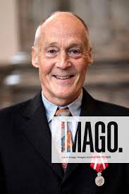 Afdelingschef i SAS Allan Erik Mortensen, Kastrup , takkede for  beloenningsmedaljen (foto Keld