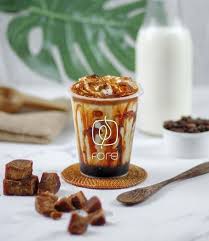 Get your favorite beverages by ordering and paying them online and pick them up from a yellow shop nearby or have them delivered to your doorstep. Kopi Kenangan Vs Fore Coffee Indonesia S Coffee Startups In 2020