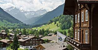 Страната се състои от 26 кантона, всеки от които се ползва с. Le Rosey School Shvejcariya Srednee Obrazovanie Za Rubezhom Studylab