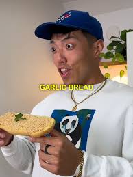 How to Make East Side Marios Garlic Bread at Home