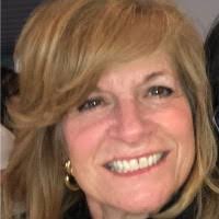 Deborah Oloughlin's Instagram, Twitter & Facebook