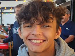 Fundraiser by Georgina Cronin : Help Billy Get Back