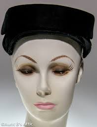 Vintage 50's Ladies Black Velvet Pillbox Hat W/ Wired Edge One Size