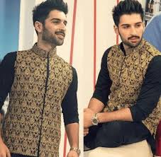 Pin By Shipra Chakarverty On Men S Wear Wedding Outfit Men Wedding Dresses Men Indian Groom Dress Men