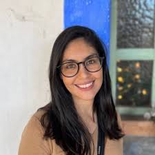 Stephanie Rivera (@StephRivera88)