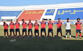 وأسفرت القرعة عن مواجهة الأهلي حامل اللقب لفريق النصر، بينما الزمالك أوقعته القرعة في طريق حرس الحدود. Ø­Ø±Ø³ Ø§Ù„Ø­Ø¯ÙˆØ¯ ÙŠØ­Ø¬Ø² Ù…Ù‚Ø¹Ø¯ ÙÙŠ Ø¯ÙˆØ± Ø§Ù„ 32 Ù„ÙƒØ£Ø³ Ù…ØµØ± Ø¨Ø¹Ø¯ Ø§Ù„ÙÙˆØ² Ø¹Ù„Ù‰ ÙØ§Ø±ÙƒÙˆ Ø¬Ø±ÙŠØ¯Ø© Ø§Ù„Ø¨ÙŠØ§Ù†