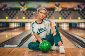 See more ideas about bowling outfit, my style, bowling. A Guide Before You Buy Your First Bowling Ball Internet Vibes Bowling Pictures Bowling Outfit Friend Photoshoot