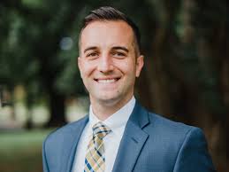 Evan Sprinkle named dean of undergraduate admissions