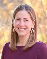 Melanie Ives's Instagram, Twitter & Facebook