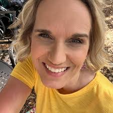 Jenny Dickens's Instagram, Twitter & Facebook