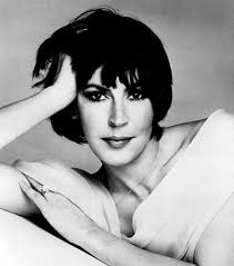 1972. Australian, Helen Reddy (with an American accent) released a song  which spoke for all women around the world. Years later, iIt was used in  2010 in Sex in the City II.