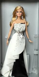 Beaded Gown Barbie Black And White Collection 2013 876 Of 999 Dolls Worldwide Barbie Gowns Barbie Fashion Barbie Bride