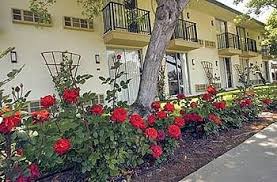 Most places accept cash and major credit cards. Hotel Rose Garden Inn San Luis Obispo San Luis Obispo Trivago Com