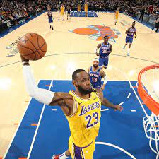 New york knicks basketball game. Lakers Vs Knicks Final Score Lebron James Gets His Redemption At Madison Square Garden With 100 92 Win Silver Screen And Roll