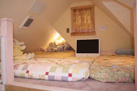 Full Size Mattress Bed In Smaller 2nd Dormer And The Twin Mattress Bed Is In The Front Of The Loft The Queen Be Tiny Bedroom Queen Bed Mattress Twin Mattress