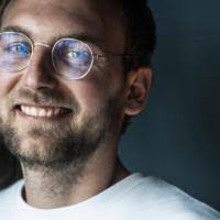 Alan Tech's Instagram, Twitter & Facebook