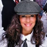 10+ "Victoria Bee" profiles