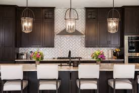 Refresh your kitchen with style. 75 Beautiful Kitchen With Dark Wood Cabinets And Subway Tile Backsplash Pictures Ideas July 2021 Houzz