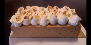 Recette De Bavarois Praline Abricot Recette Recettes De Patisserie Abricot Carres Rice Krispies