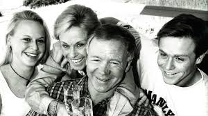In 1974, bob fulton, an engine inspector at rolls royce east kilbride rallied his colleagues to boycott jet engines video clip, with the radio call from former voice of the gamecocks, bob fulton, of jay. Bob Fulton To Receive State Funeral After Initial Rejection Herald Sun