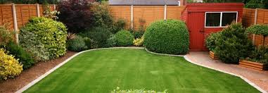 At artificial grass direct, we know that the thought of fitting the grass yourself can be very daunting. Artificial Grass Dudley Installers Of Artificial Grass Dudley