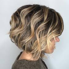 60 Layered Bob Styles Modern Haircuts With Layers For Any Occasion Wavy Bob Haircuts Wavy Bob Hairstyles Layered Bob Hairstyles