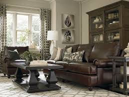 When a room is painted in dark hues of brown, it can be very cozy and inviting, just like a freshly baked brownie. Pin On Home Decor
