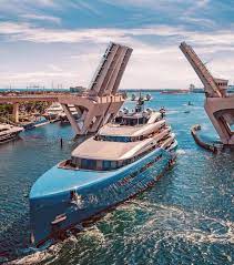 Yacht Vibes Rate This Yacht 1 10 C Unknown Boats Luxury Yacht Luxury Yachts