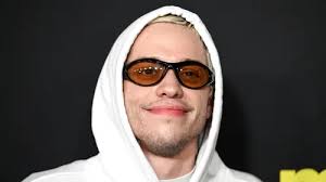 Alami Kekacauan, Pete Davidson Jalani Rehabilitasi untuk Pulihkan Kesehatan  Mentalnya