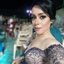 كي لا ننسى... ولدت الممثلة اللبنانية القديرة "لولو كرم" المعروفة ب "ليلى  كرم" في برج حمود عام 1937، وكانت تُجيد الفصحى بطلاقة على الرغم من أنها تركت  المدرسة بعُمرٍ صغير، إلا أنها