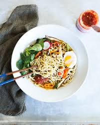 Easy Vegetarian Ramen A Couple Cooks Recipe Vegetarian Ramen Easy Vegetarian Vegetarian Recipes Easy