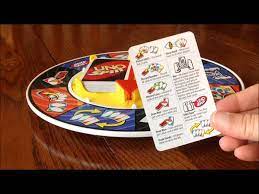 Uno spin es una variación de este popular juego, sigue las reglas regulares del uno clásico, y se le adiciona más velocidad y más diversión con el giro de una ruleta para completar varias tareas antes de pasar al siguiente jugador. Instrucciones Uno Spin Tienda Online De Zapatos Ropa Y Complementos De Marca