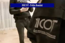 Cum Facea Impresie Escrocul Care Poza In Procuror Diicot Si Promitea Ca Rezolva Dosare Circula Cu Doua Bmw Uri X6 De Serviciu