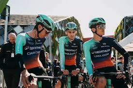 Liège-Bastogne-Liège : le Riomois Léo Bisiaux deuxième plus jeune à franchir la ligne, après le phénoménal Paul Seixas