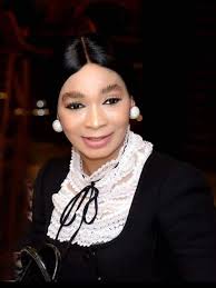 Caroline Anyanwu is the Deputy Managing Director, Chief Risk Officer of  Diamond Bank, while Chioma Afe is Diamond Bank's head, Corporate  Communications. Find out more about these remarkable bankers in today's  edition