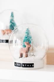 Diy Christmas Snow Globes The Beautydojo Christmas Snow Globes Diy Christmas Snow Globes Easy Christmas Diy