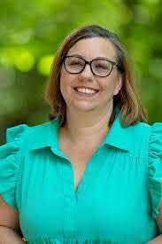 Rhonda Brazil's Instagram, Twitter & Facebook