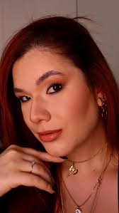 Coisas que eu gostaria de saber quando comecei a me maquiar mas, se você  quiser realmente aprender a se maquiar, clica no link da bio para ter  acesso a um conteúdo incrível