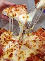Pizza Aux Saucisses Delices De Cuisine Recettes De Cuisine Cuisine Nourriture Delicieuse