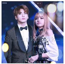 Kita gak usah mikirin entah lisa, jungkook, dan lainnya. Lisa Jungkook Edited Cift Komik Resimler Resimler